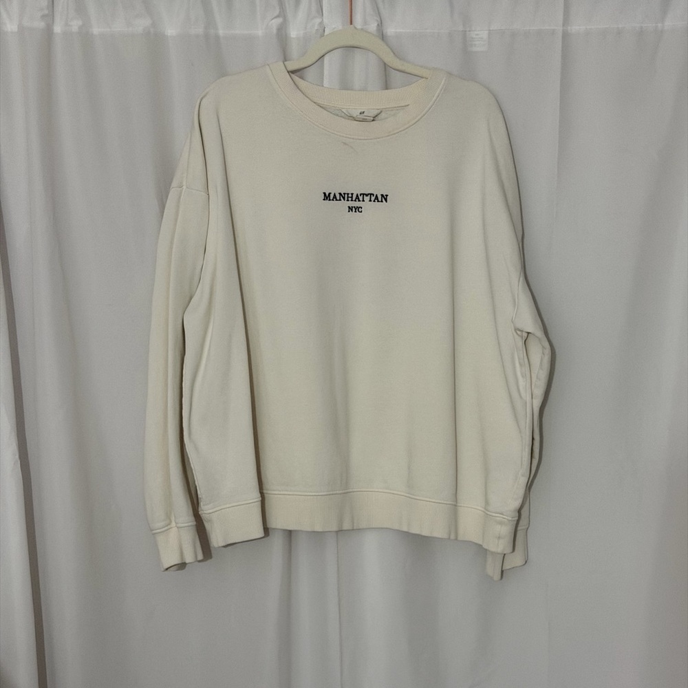 H&M Off-White Sweatshirt